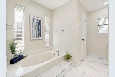 12922 Jasoncrest Trail, Dallas, TX 75243 - Photo 16