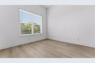 2925 Spruce Valley Lane #408, Dallas, TX 75233 - Photo 12