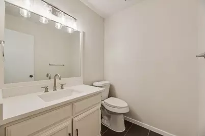 105 Wildwood Court, Grapevine, TX 76051 - Photo 18