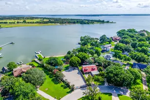 116 Robinwood Ln, Azle, TX 76020 - Photo 22