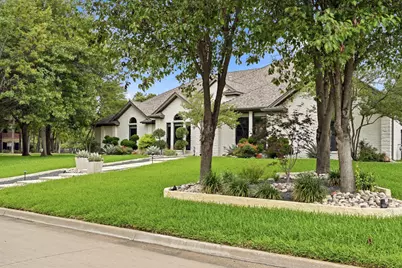 10 Trailside Court, Mansfield, TX 76063 - Photo 2
