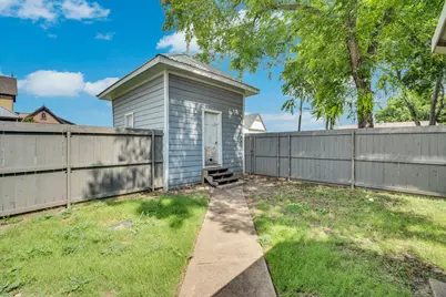 401 E Avenue G, Midlothian, TX 76065 - Photo 8