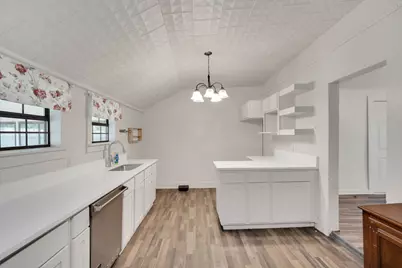 401 E Avenue G, Midlothian, TX 76065 - Photo 16