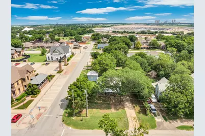 401 E Avenue G, Midlothian, TX 76065 - Photo 26