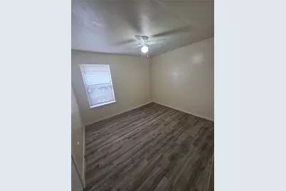 1225 Oakbluff Drive, Lancaster, TX 75146 - Photo 8