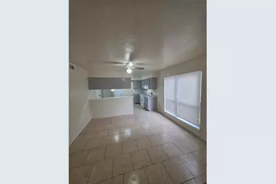 1225 Oakbluff Drive, Lancaster, TX 75146 - Photo 6