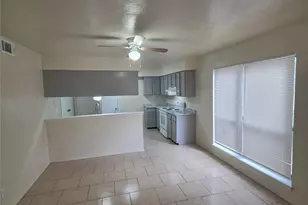 1225 Oakbluff Dr, Lancaster, TX 75146 - Photo 6