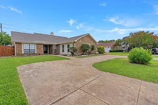 3312 Amberway Dr, Arlington, TX 76014 - Photo 2