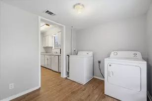 814 Anderson St, Denton, TX 76201 - Photo 16