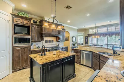 437 Winding Creek Lane, Waco, TX 76657 - Photo 6