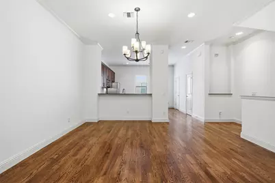 636 E Bluff Street, Fort Worth, TX 76102 - Photo 14
