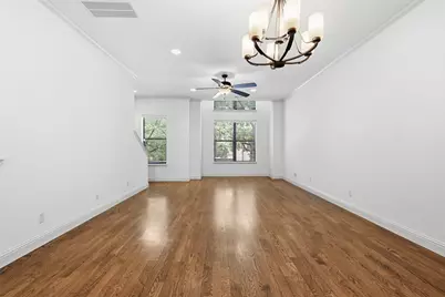 636 E Bluff Street, Fort Worth, TX 76102 - Photo 10