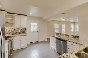 6915 E Grand Ave, Dallas, TX 75223 - Photo 12