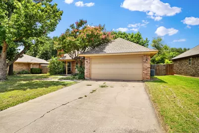 8 Cimarron Drive, Trophy Club, TX 76262 - Photo 2