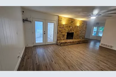 7449 Monterrey Drive, Fort Worth, TX 76112 - Photo 20