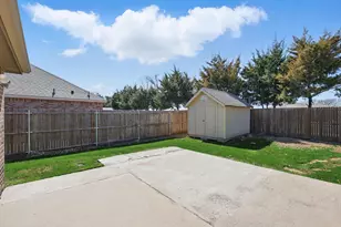 1530 Woodlake Dr, Waxahachie, TX 75165 - Photo 16