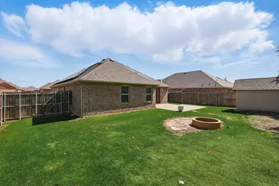 1530 Woodlake Drive, Waxahachie, TX 75165 - Photo 18