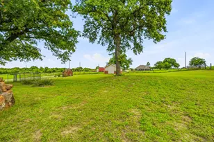 111 Adair Ln, Weatherford, TX 76088 - Photo 24