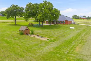 111 Adair Ln, Weatherford, TX 76088 - Photo 38