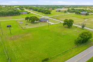 111 Adair Ln, Weatherford, TX 76088 - Photo 36