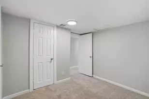 1214 Jones St, Greenville, TX 75401 - Photo 14