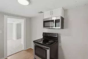 1214 Jones St, Greenville, TX 75401 - Photo 4