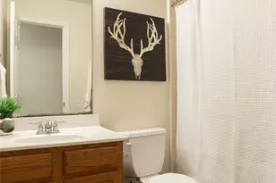 10201 Franklin Dr, Providence Village, TX 76227 - Photo 22