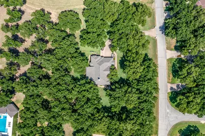 7406 Hampton Drive, Granbury, TX 76049 - Photo 40