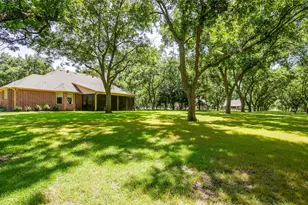 7406 Hampton Dr, Granbury, TX 76049 - Photo 38