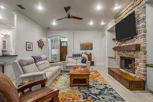 7406 Hampton Dr, Granbury, TX 76049 - Photo 14