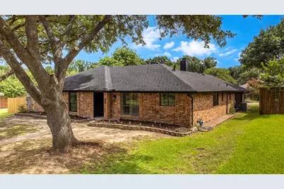 5302 Anchor Cove Circle, Garland, TX 75043 - Photo 2