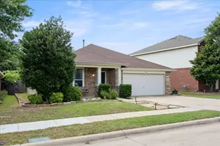 5920 Westgate Dr, Fort Worth, TX 76179 - Photo 2