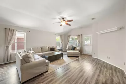 5920 Westgate Drive, Fort Worth, TX 76179 - Photo 18