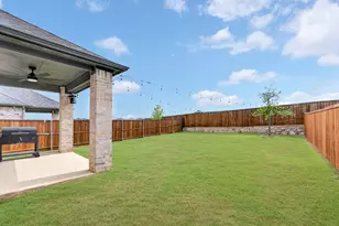 407 Cherry Laurel Dr, Little Elm, TX 75068 - Photo 26