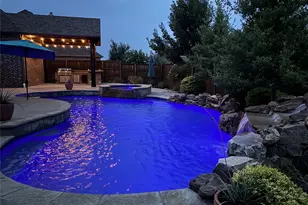 600 Abbey Ln, Prosper, TX 75078 - Photo 10