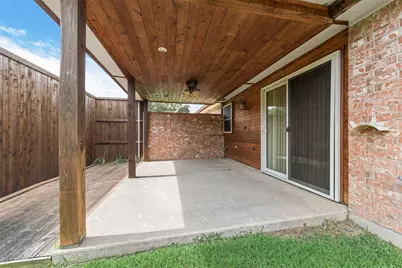 302 Manana Drive, Grand Prairie, TX 75050 - Photo 26