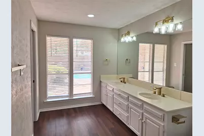 1113 Crest Park Drive, Garland, TX 75042 - Photo 10