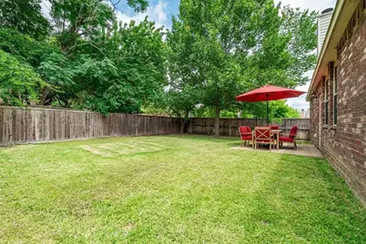 2416 Dalhart Trail, McKinney, TX 75072 - Photo 2