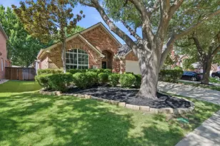 2745 Spanish Moss Trail, Frisco, TX 75033 - Photo 2