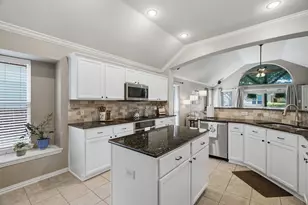 2745 Spanish Moss Trail, Frisco, TX 75033 - Photo 16