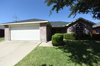 6419 Brookhaven Trail, Arlington, TX 76001 - Photo 1