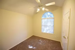 6419 Brookhaven Trail, Arlington, TX 76001 - Photo 10