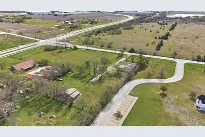 3913 Hickox Road, Rowlett, TX 75089 - Photo 32