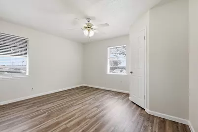 3913 Hickox Road, Rowlett, TX 75089 - Photo 18