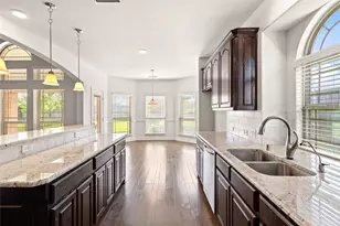 604 Cody Ln, Mansfield, TX 76063 - Photo 14
