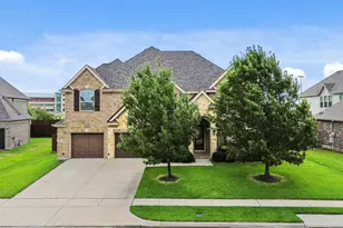604 Cody Ln, Mansfield, TX 76063 - Photo 2