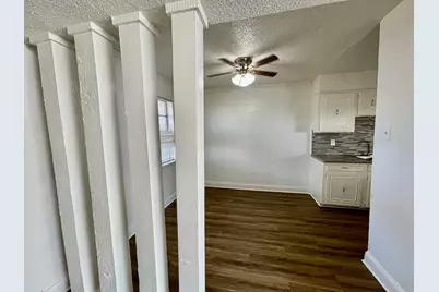 2310 Chapel Hill Lane, Arlington, TX 76014 - Photo 6