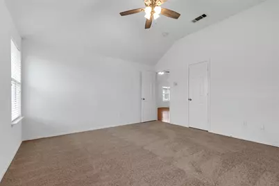 715 W Milton Drive, Arlington, TX 76001 - Photo 20