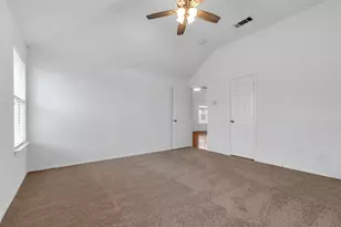 715 W Milton Dr, Arlington, TX 76001 - Photo 20
