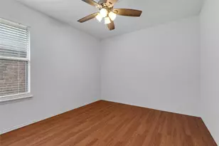715 W Milton Dr, Arlington, TX 76001 - Photo 18